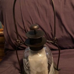 Hanging glass lantern